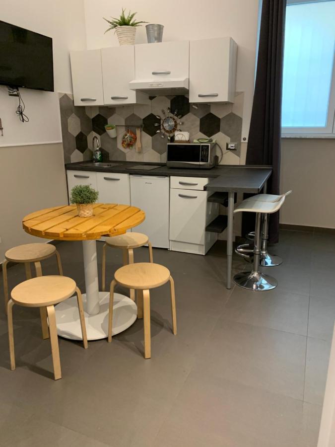 Little Dream Residenza - Napoliアパートメント エクステリア 写真